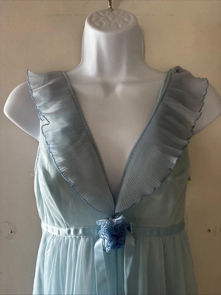 VTG Evette Blue Nightgown Empire Waist Long V Neck Nylon Pleated Trim  SZ SMALL - Image 2 of 4