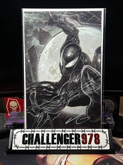 Ultimate Spider-Man #5 John Giang SIGNED VIRGIN w/ COA