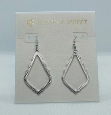 New Kendra Scott Sophia Silver Drop Earrings