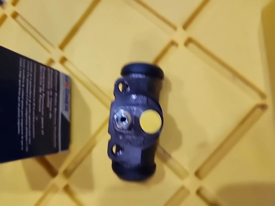 Cilindro de freno de tambor Wagner WC134318 mercado de accesorios especificaciones OEM listo para instalar Foto 4 de 4