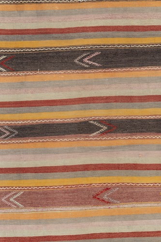 Vintage Rose Turkish Kilim Area Rug, 5'4 X 8'9 E24981 - Picture 2 of 10