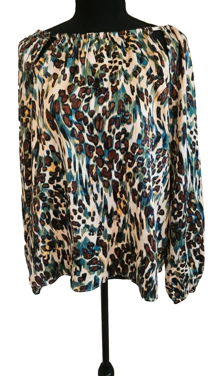 Jessica Simpson Layla Women's Cheetah Ferns Powder Puff Tie Jessica Simpson Layla Women's Cheetah Ferns Powder Puff Tie
