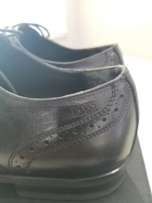 Hugo Boss Matano Longwing Oxford dress Shoes Black Leather 