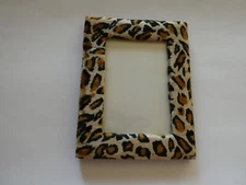 Photo Frame 3.4 X  5 Leapord  Pattern Print Border