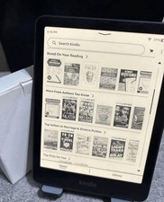 Kindle Paperwhite Signature Edition 12th Gen 32GB Metallic Black 7"