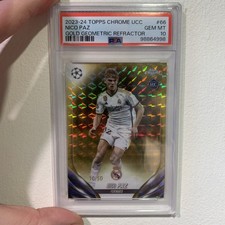 2023-24 Topps Chrome UEFA Club Competitions Nico Paz Gold Geometric /50 RC