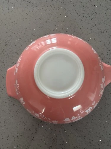 Big Vintage Pyrex 444 Mixing Bowl White Gooseberry Pink Glass 4 Quart Cinderella