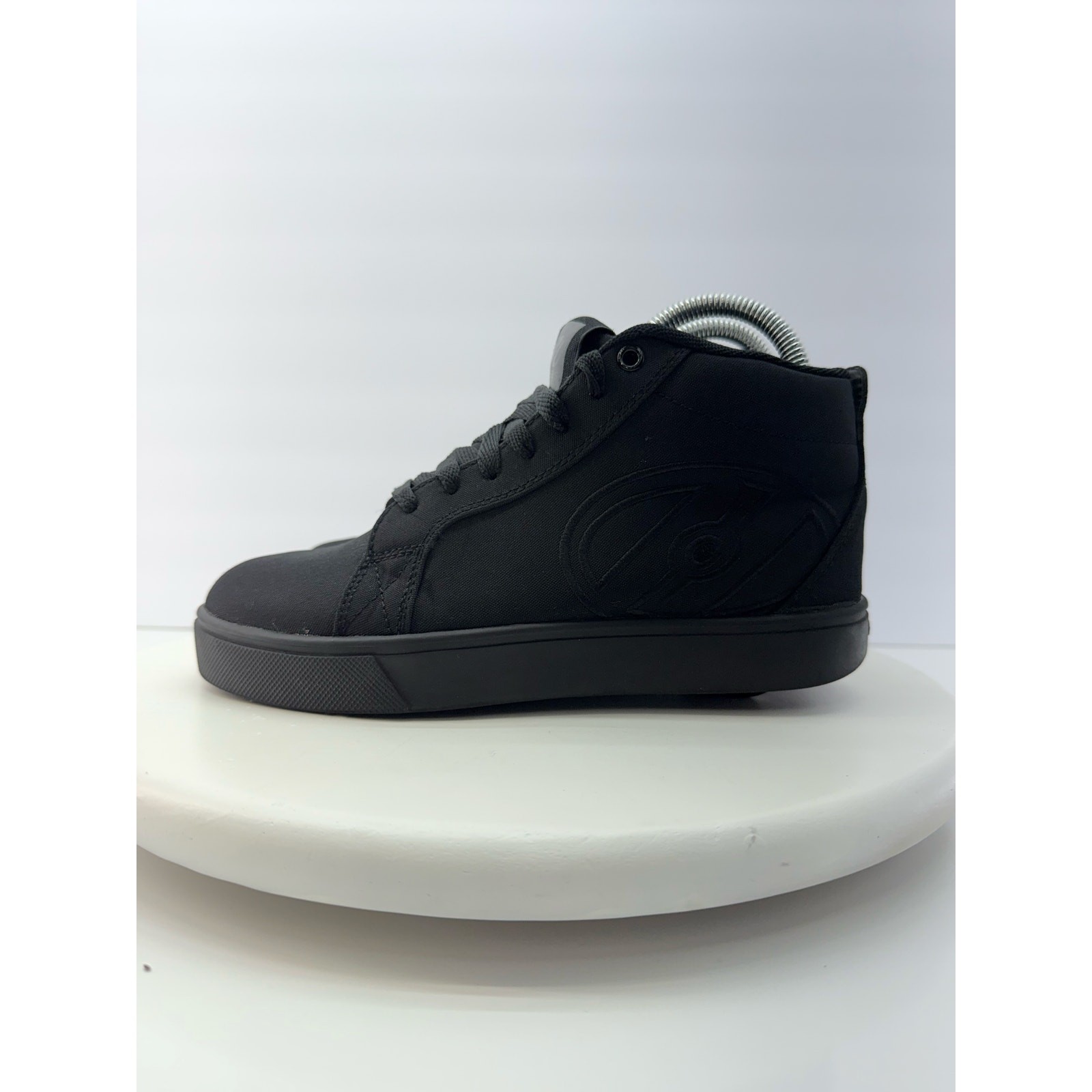 Heelys Racer 20 Mid Skate Shoes Size 5 Youth Black Canvas Ki