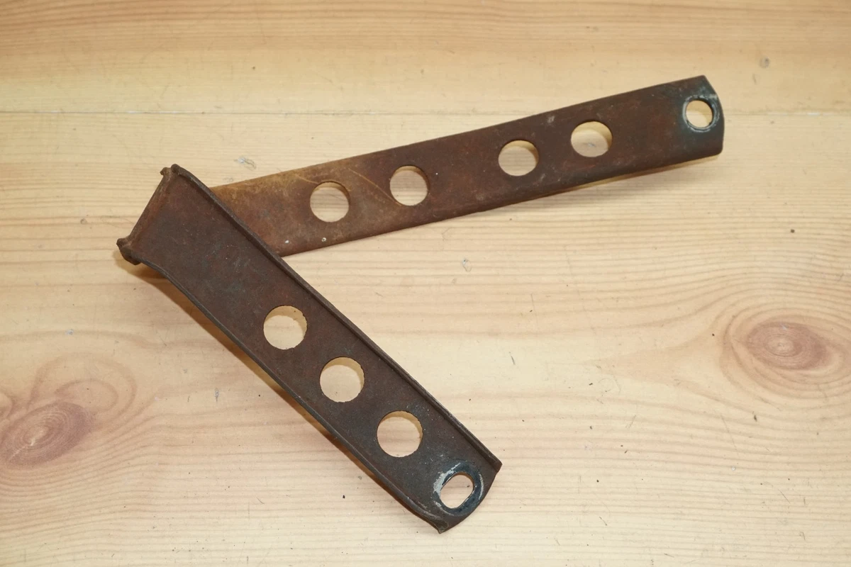 25+ Motorcycle Chain & Belt Guards & Guides for Honda XL250 for