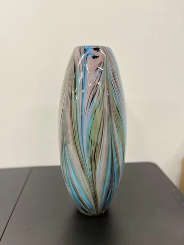 Peacock Feather Vase Multi Colored Blue 20 Inch Tall - Picture 1 of 2
