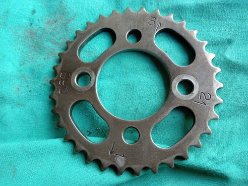 Steuerkettenrad Nockenwelle Einlass   Suzuki GSX 1100 F GV72C