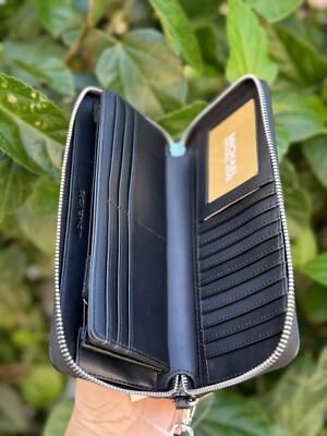 Michael Kors Jet Set Travel LG Continental Wallet MK Center Stripe