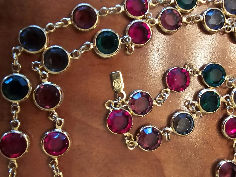 Swarovski Bezel Necklace Green Red/Pink Lavendar Gold Plated 8mm 36" Christmas - Image 2 of 4