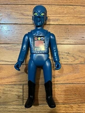 + Skullmark Galaxy Commanders Commander Dagan 10" Sofubi Vinyl Figure