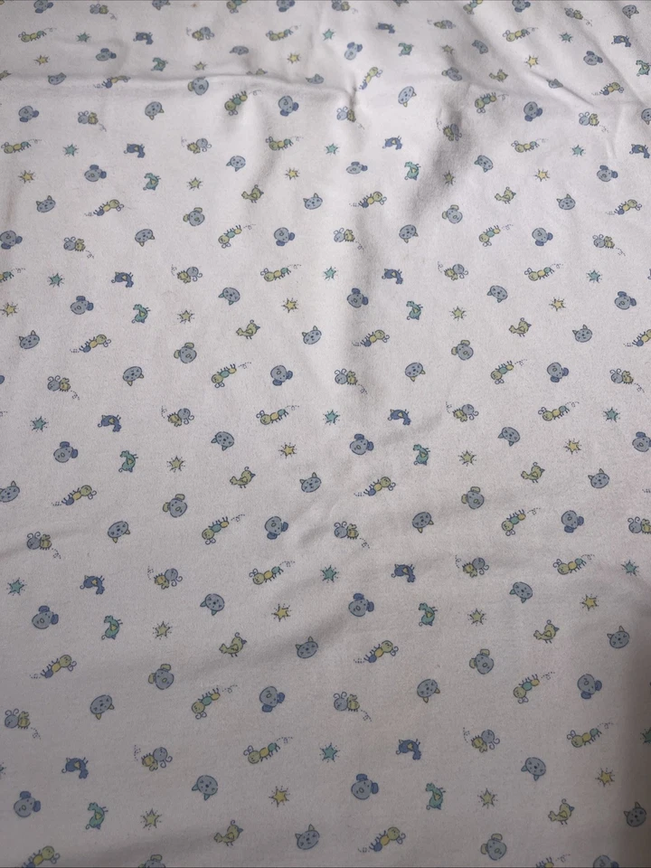 Manta bebé pájaro catapilar cachorro gato brillante futuro años 2000 Y2K vintage Foto 2 de 4