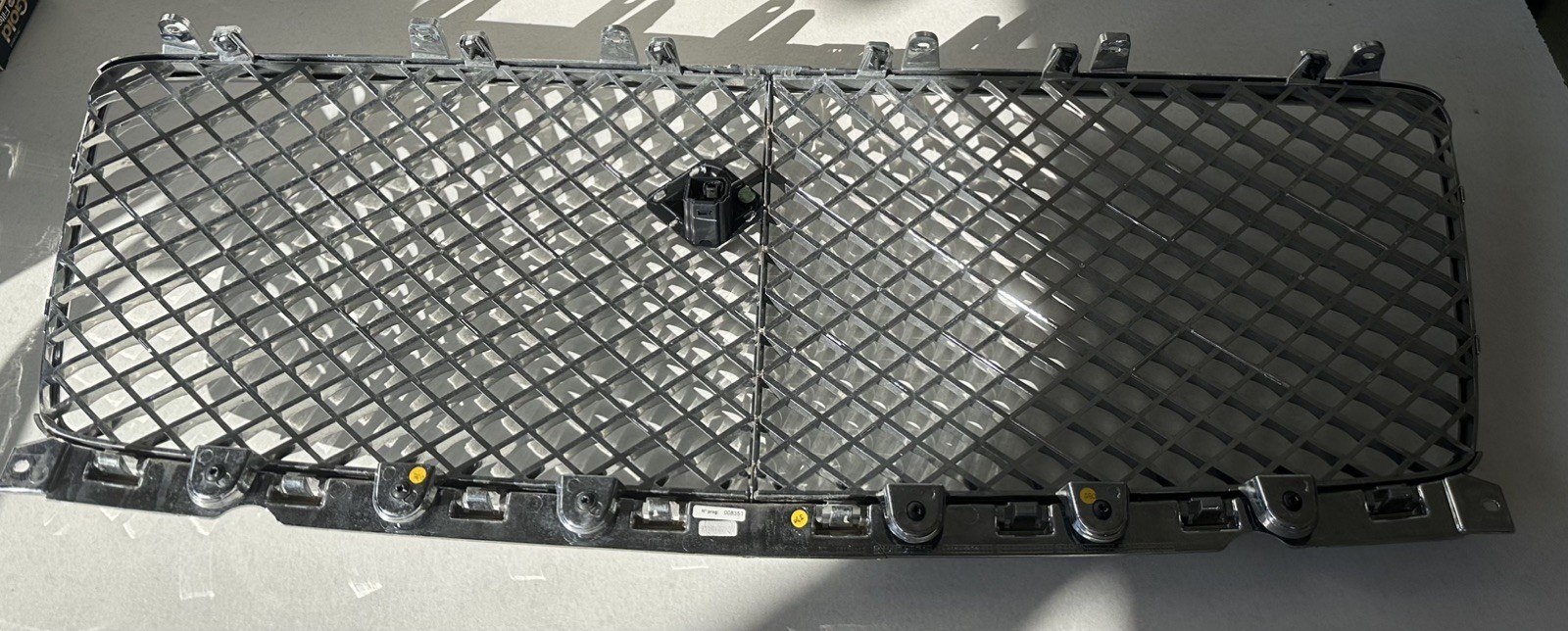 Bentley Continental GT Front Grille Bezel and meshes Chrome with Camera 
