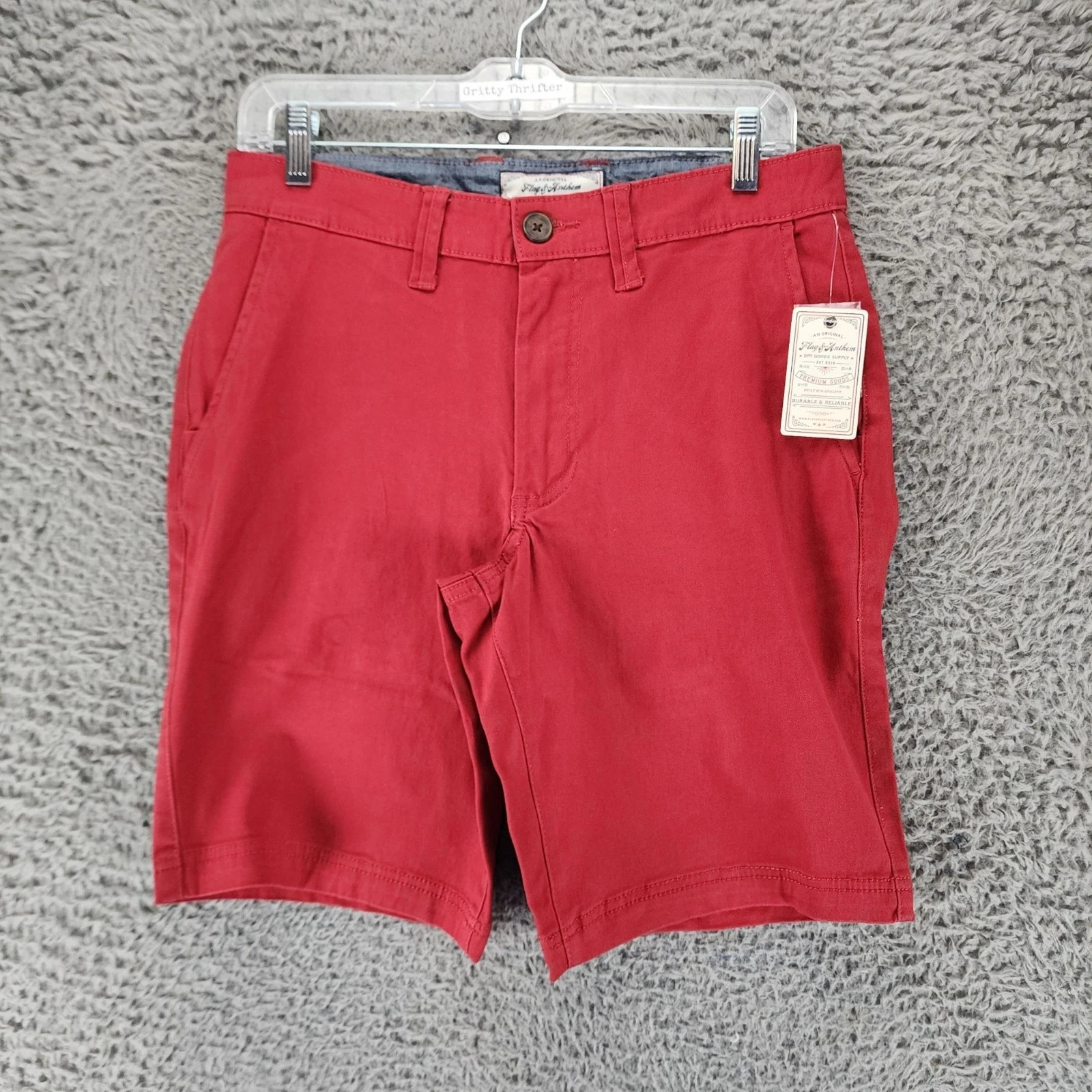 Flag & Anthem Shorts Mens 28 Red Stretch Mid Rise Flat Front *NWT*