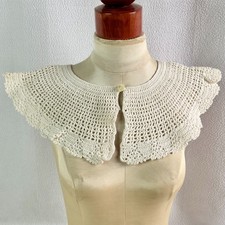 Vintage White Hand Crocheted Wide Detached Collar