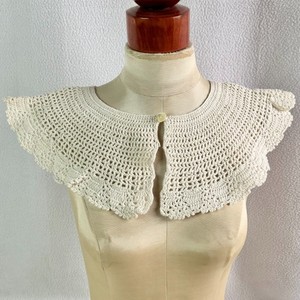 Vintage White Hand Crocheted Wide Detached Collar