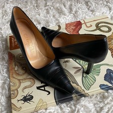 CHANEL black leather heels pumps