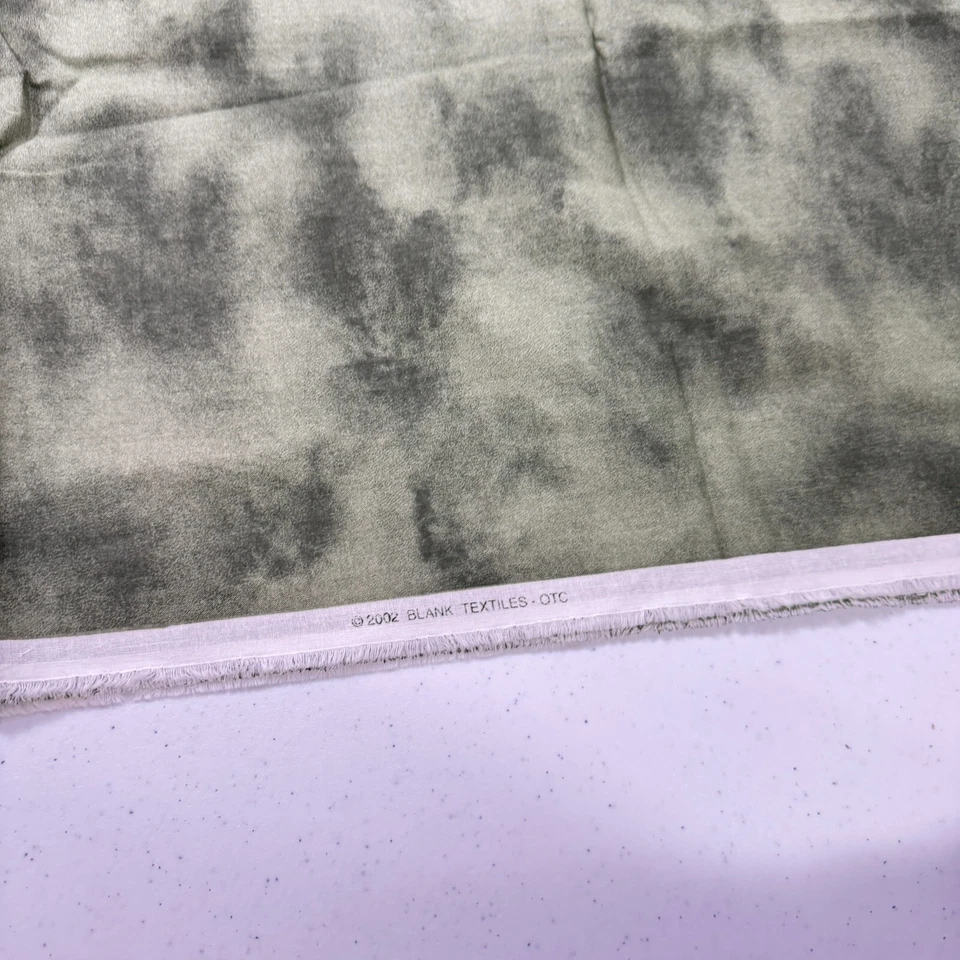 vintage blank textiles fabric green abstract tie dye cotton 44x75 2 yard 90s y2k - Image 4 of 4