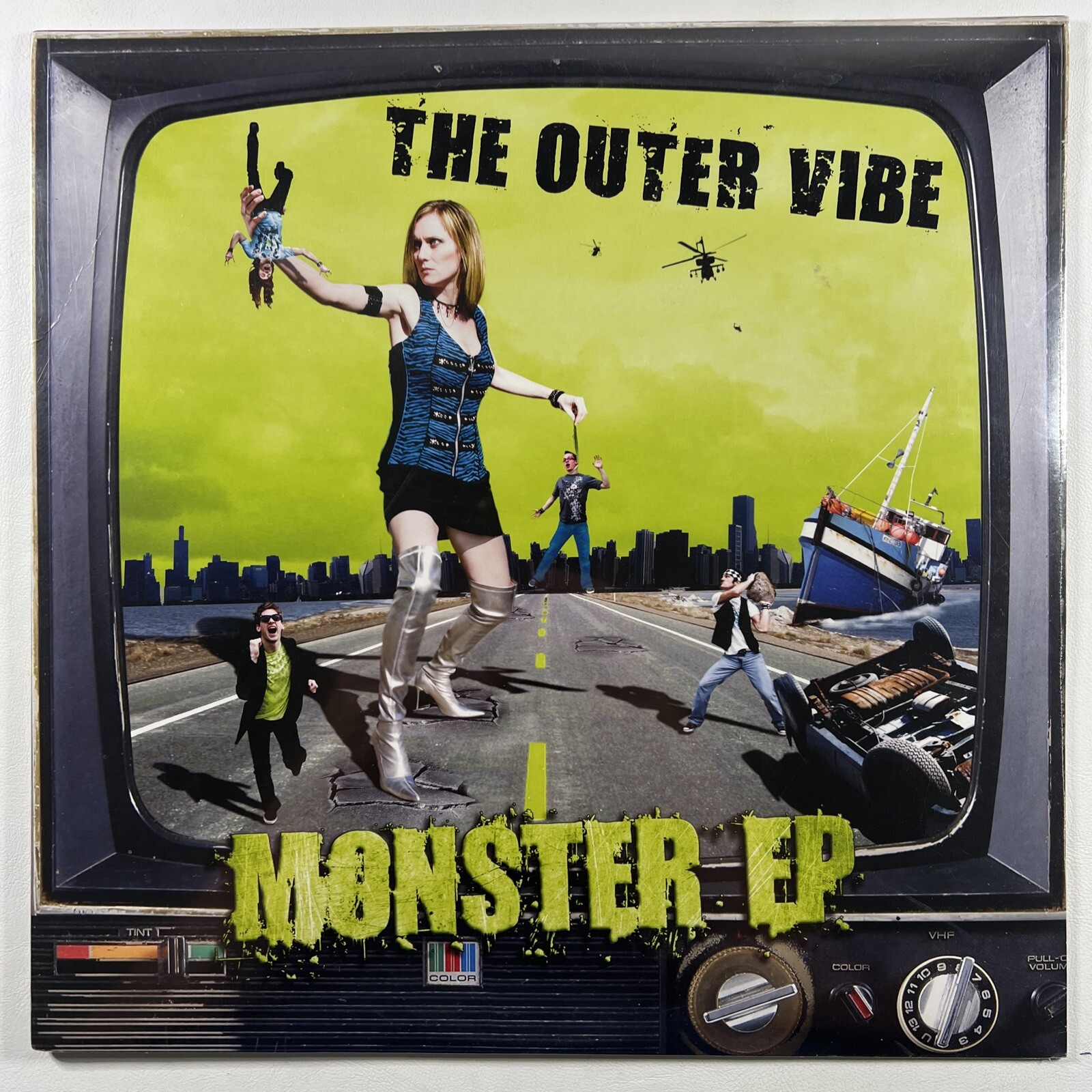 The Outer Vibe “MONSTER EP” The Outer Vibe (Sealed) Green Splatter 2009