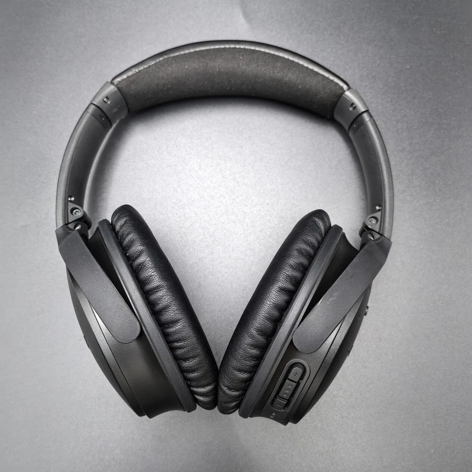 Auriculares inalámbricos Bluetooth con cancelación de ruido Bose QuietComfort 35 QC35 I negros Foto 3 de 4