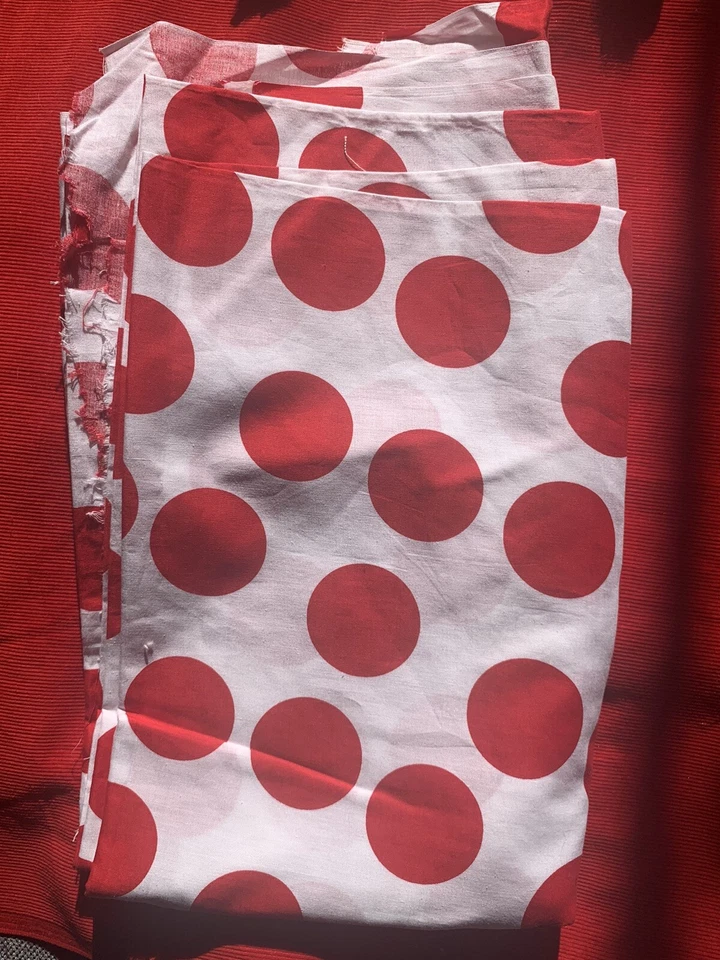 Vintage 80s 90s White And Red Dot Cotton Fabric 132x54” - Image 2 of 4