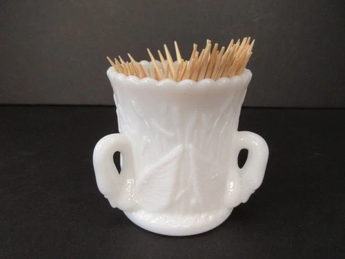 VINTAGE 1960's Westmoreland White Milk Glass Toothpick Holder 3 Swans Cattails