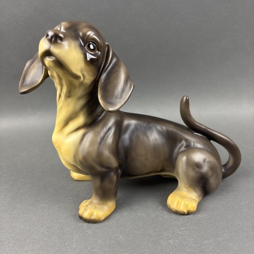 Royal Crown Brown Dachshund Dog Figurine Japan - Picture 1 of 8
