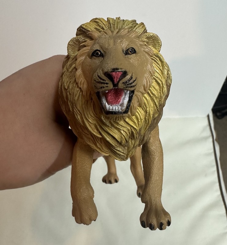Unbranded Jungle Lion 7” Figure Articulated Rare VTG 1990s Bright Detailed