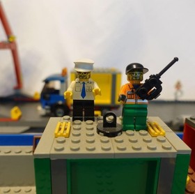 LEGO 7994 LEGO City Harbour City Harbour 2007 Missing without Box