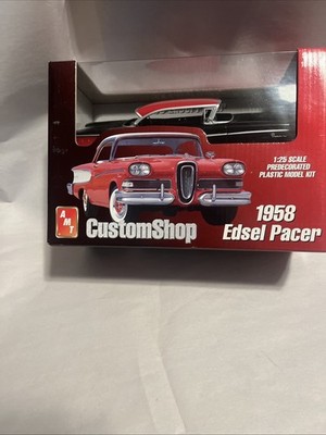 AMT Custom Shop  1:25 Scale 1958 Edsel Pacer Plastic  Kit Boxed 30245 Free Ship