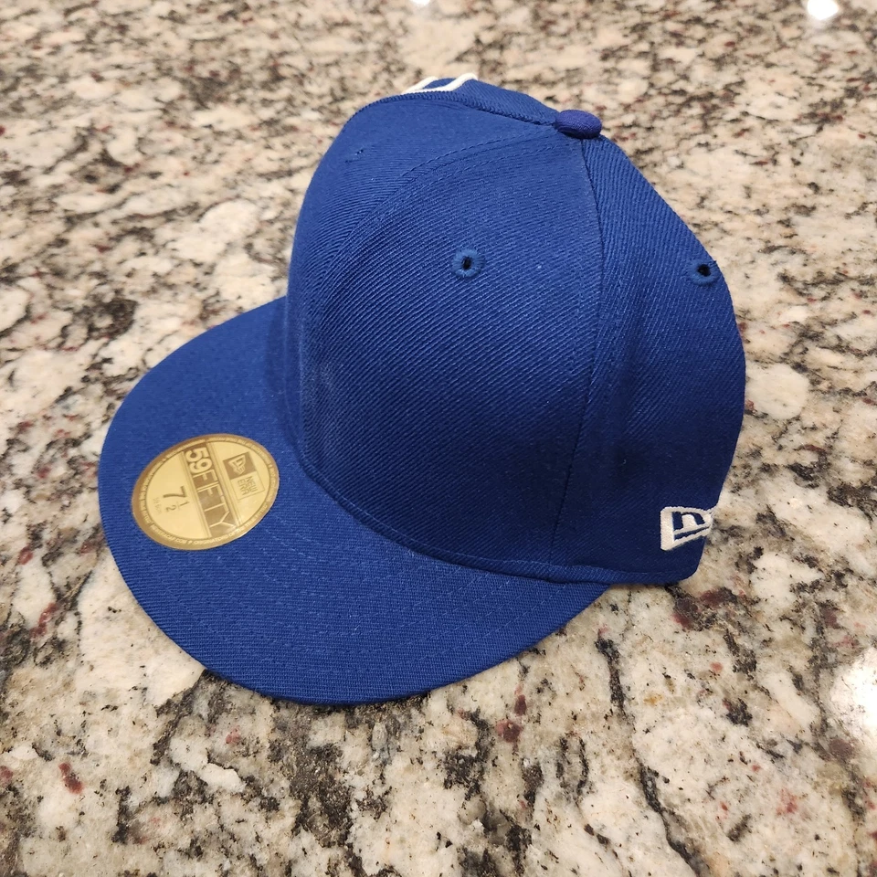 DC Shoe Co. Hat New Era 59FIFTY Fitted 7 1/2 Skateboarding Cap Y2K  - Image 2 of 4