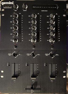Gemini UMX-9 Professional - ProGlide Faders