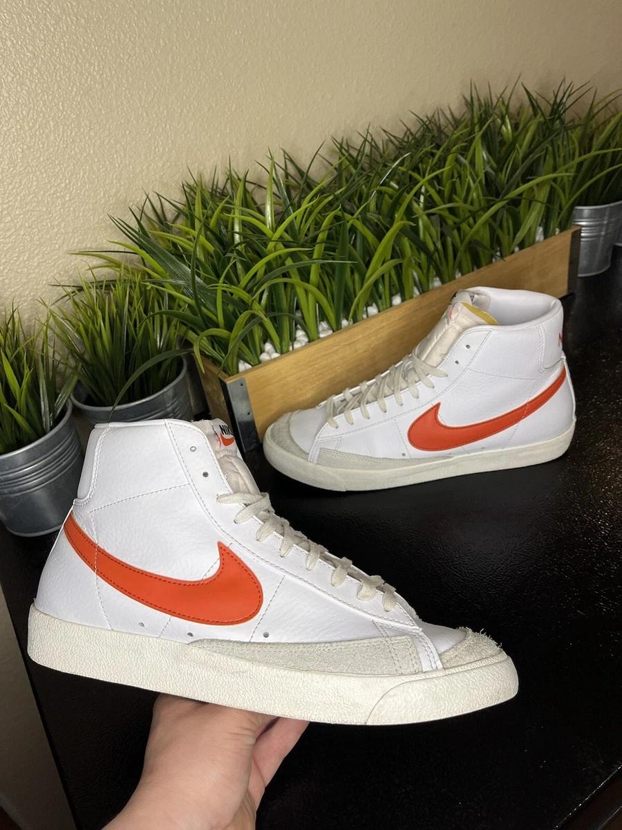 Aburrido mezcla Variante Nike Blazer Mid 77 Vintage White Mantra Orange BQ6806-110 Mens Size 10.5 |  eBay