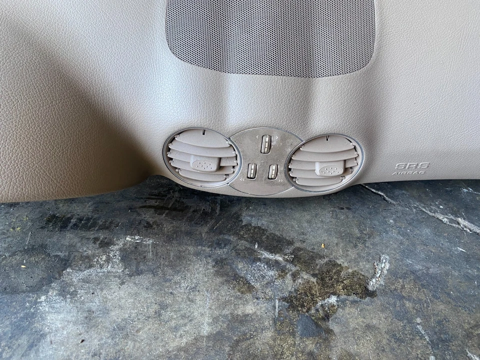 MERCEDES BENZ CLK350 W209 OEM 03-09 TABLERO DELANTERO TABLERO PANEL Foto 3 de 4