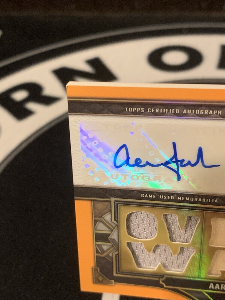 2022 Topps Tier One Aaron Judge Over The Wall Auto Memorabilia Auto 14