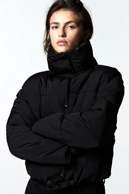ZARA WATER REPELLENT BLACK SHORT PUFFER 