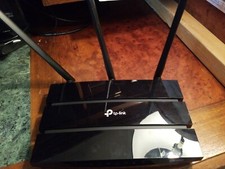 Router inalámbrico de 4 puertos TP-Link AC1350 1350Mbps (Archer C59)