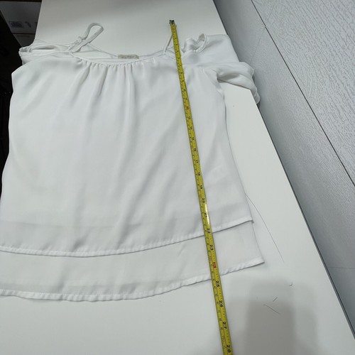 Soulmates Women White Cold Shoulder Ruched Sleeve Blouse Size S - Picture 7 of 9