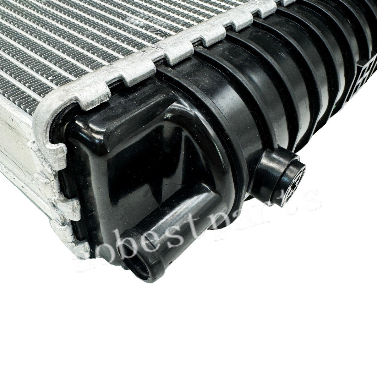 Left Or Right Radiator Charge Cooler for 2016-2018 Mclaren 570s Coupe 13L0183CP