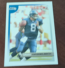 Topps 2001 Debut Matt Hasselbeck #32 Rookie Seattle Seahawks NFL Card. rookie card picture