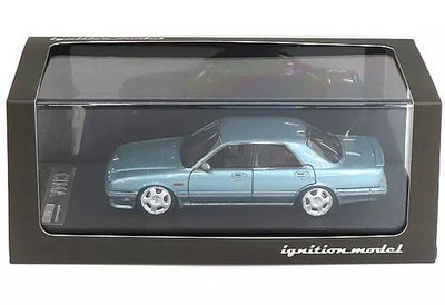1/43 Nissan Gloria Cima Y31 Diecast Miniature Car Light Blue Collectible