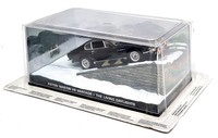 Eon 1/43 - Aston Martin V8 Vantage Living Daylights James Bond 007 Model Car