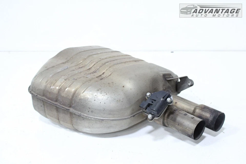 2016-2018 宝马 330E F30 2.0L 气体混合后排气系统消声器和挡板原始设备制造商 — 第 2/4 张图片