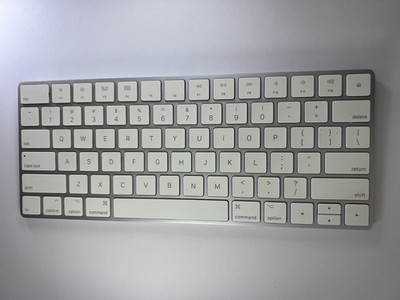 Used Apple Magic Keyboard Model A1644 - Silver - Rechargeable Tested Working