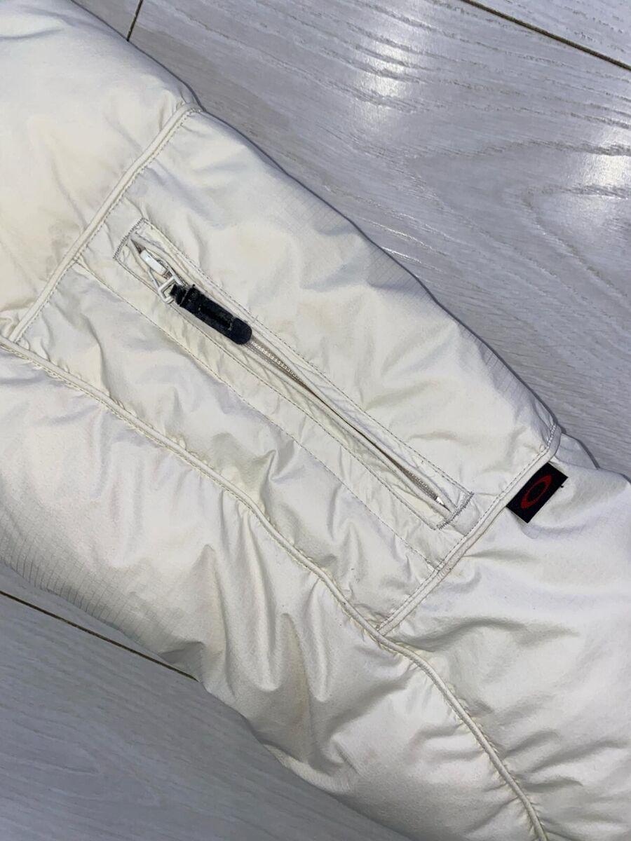 RARE Vintage Oakley Men's Full Zip Hooded Soft Wear Puffer RARE Vintage Oakley Men's Full Zip Hooded Soft Wear Puffer