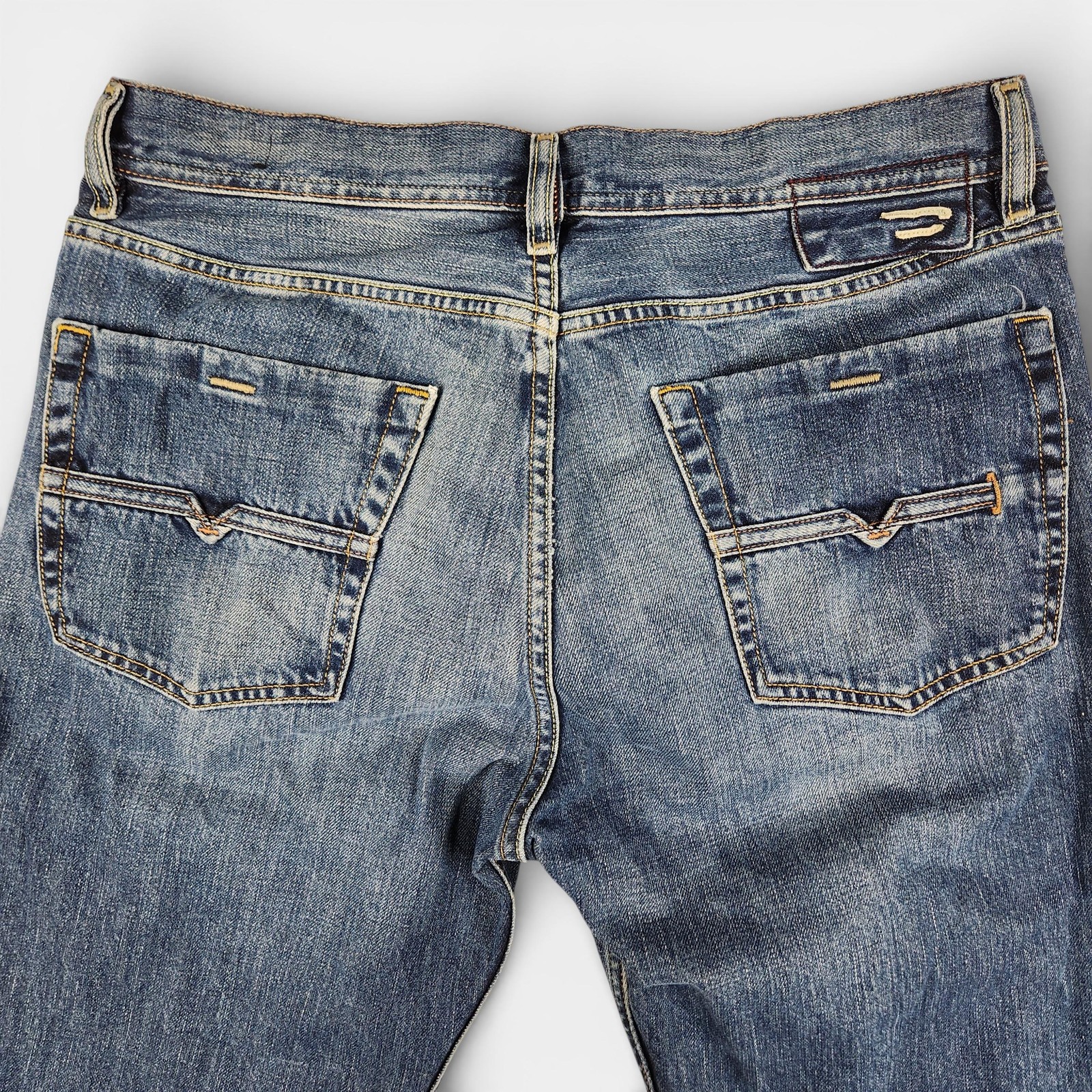 Vintage Diesel Kuratt Jeans Mens 33x30 Blue Straight Button Fly Made in Italy thumbnail 9