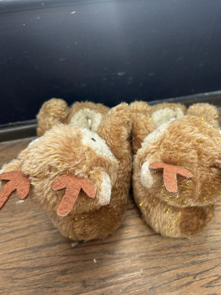 Тапочки GAP Cozy Reindeer для девочек ясельного возраста размер 7/8 рождественские праздничные тапочки - Изображение 3 из 4